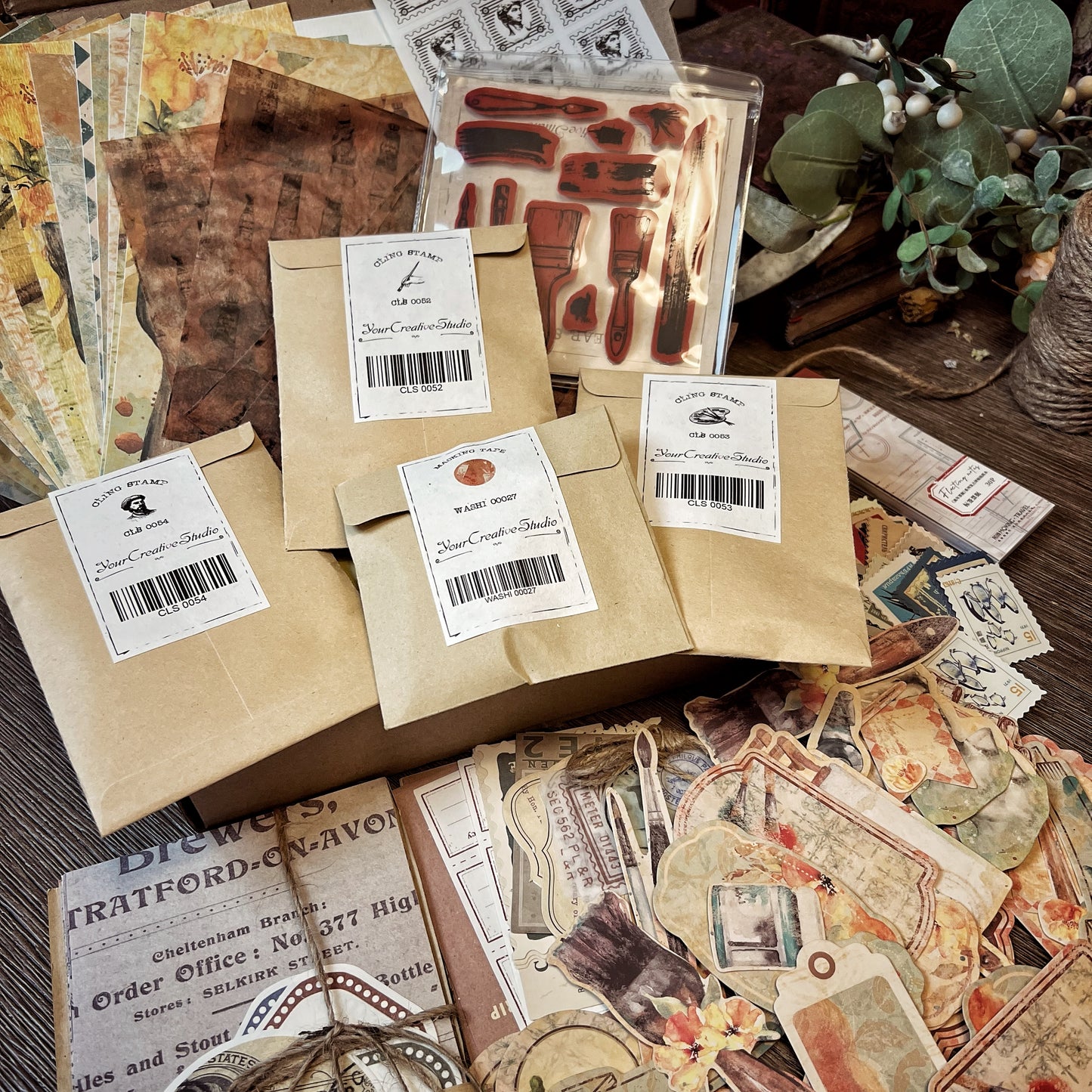 Vintage Art themed Collection- DQ84JN9B3S3