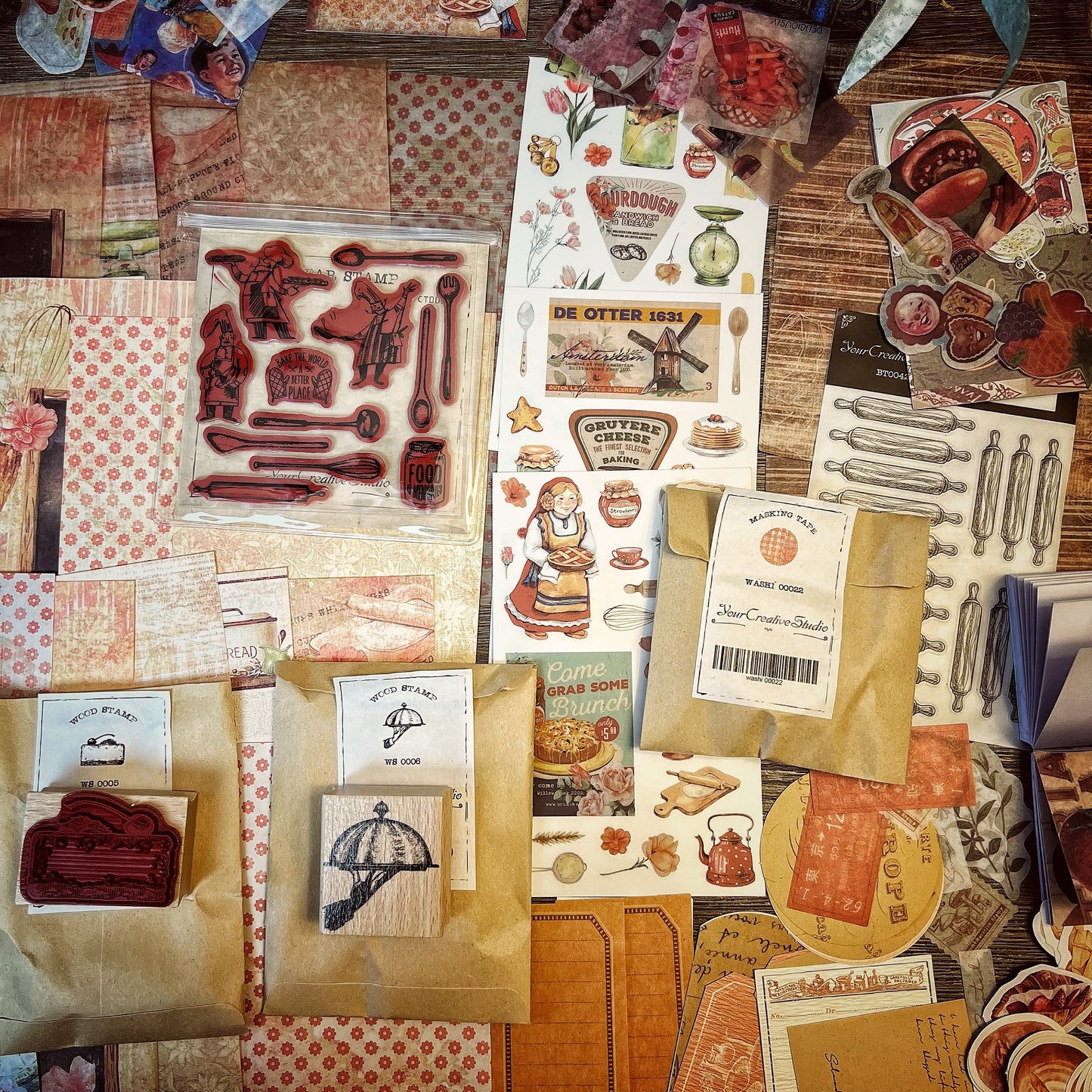Vintage Bake themed Collection-DVCSHMNGW9C