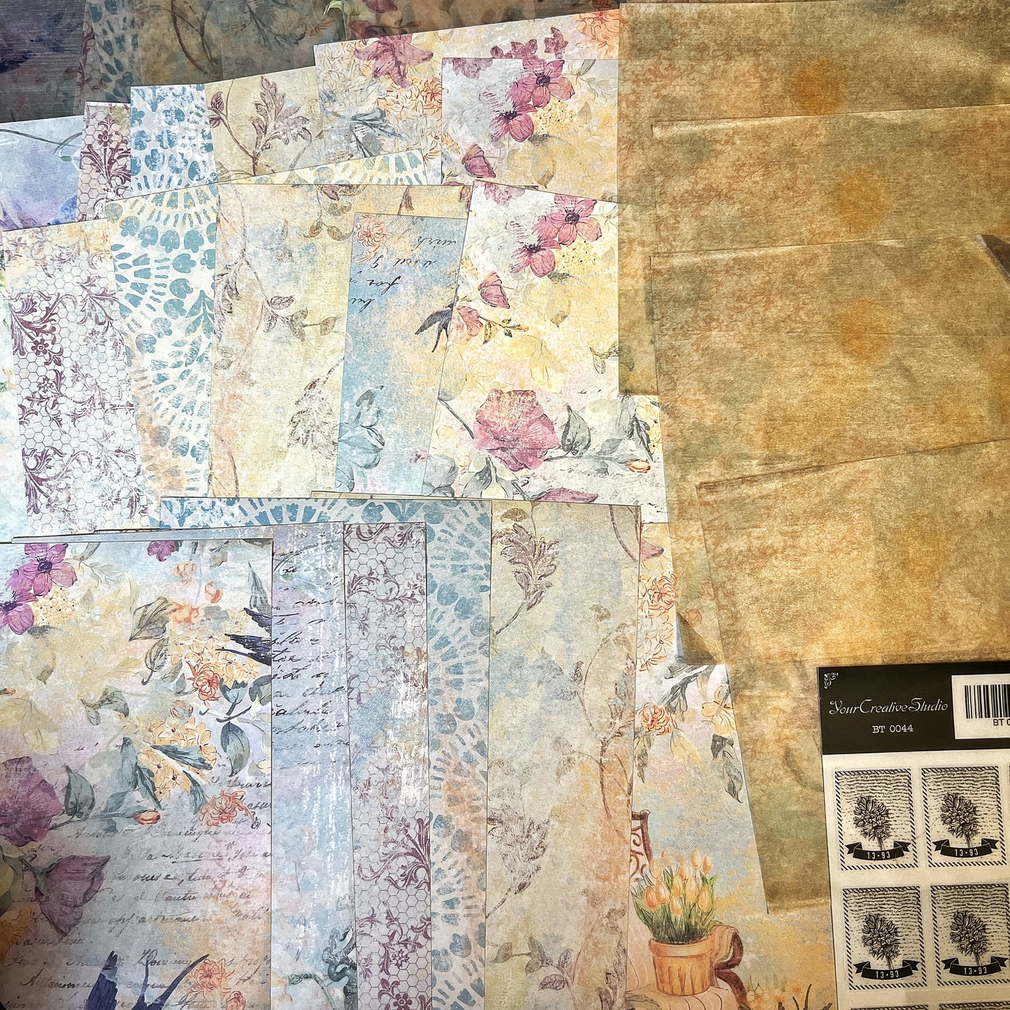 Vintage flower themed Collection -DPKGS2KSNZC