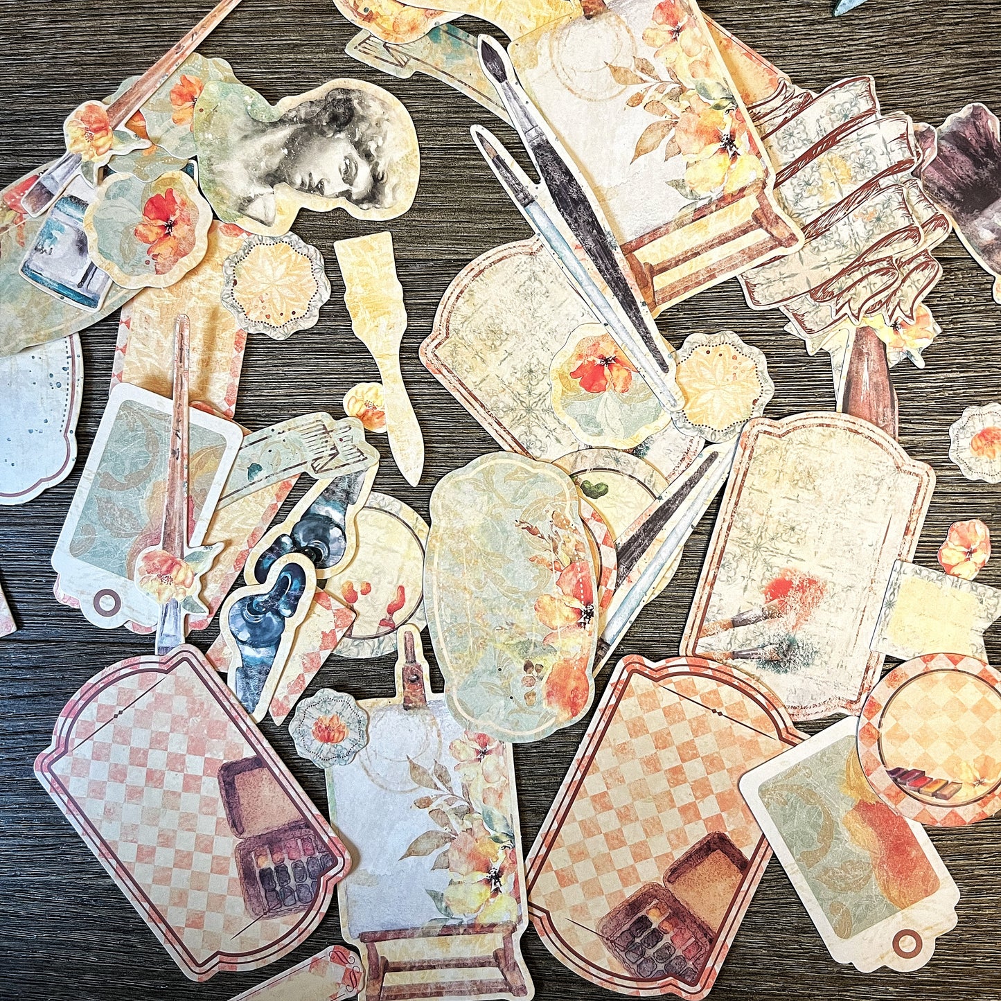 Vintage Art themed Collection- DQ84JN9B3S3