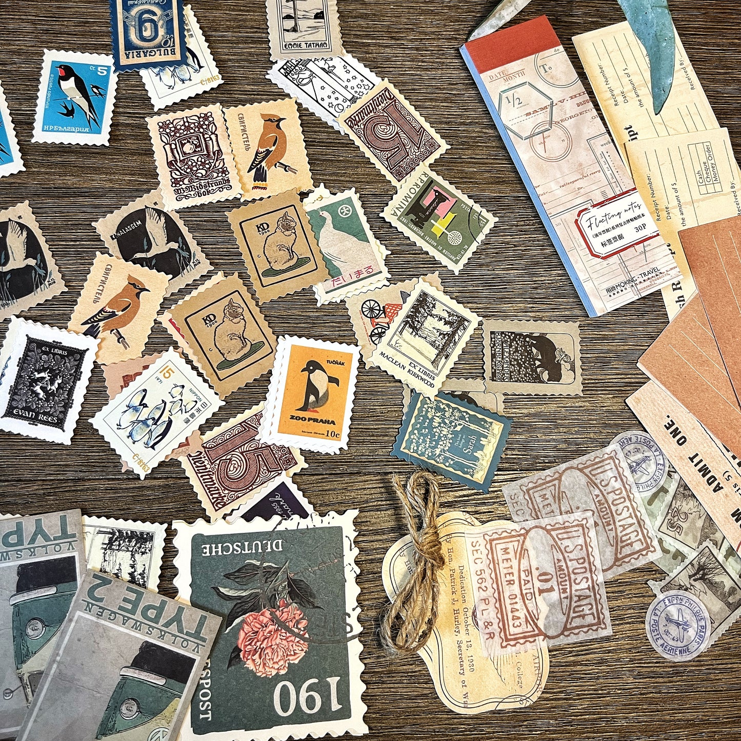Vintage Art themed Collection- DQ84JN9B3S3