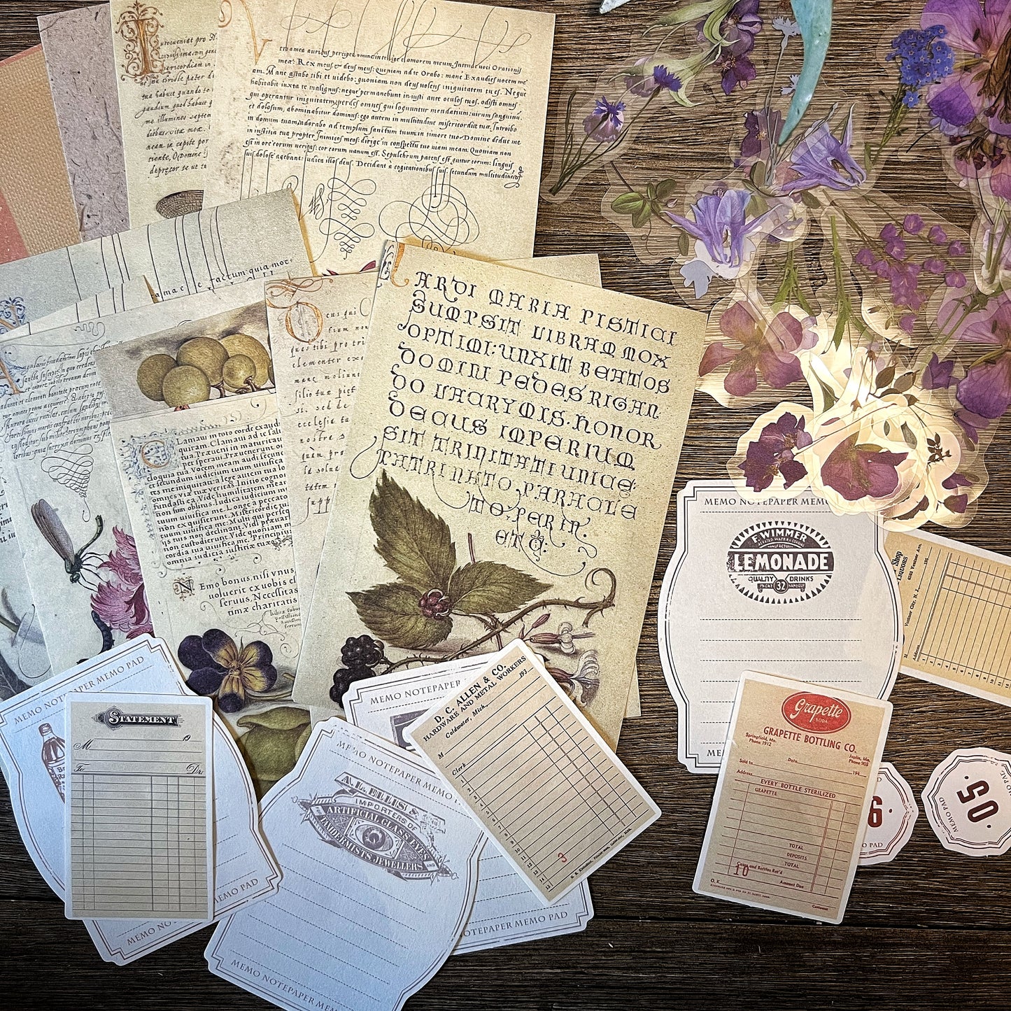 Vintage flower themed Collection -DPKGS2KSNZC