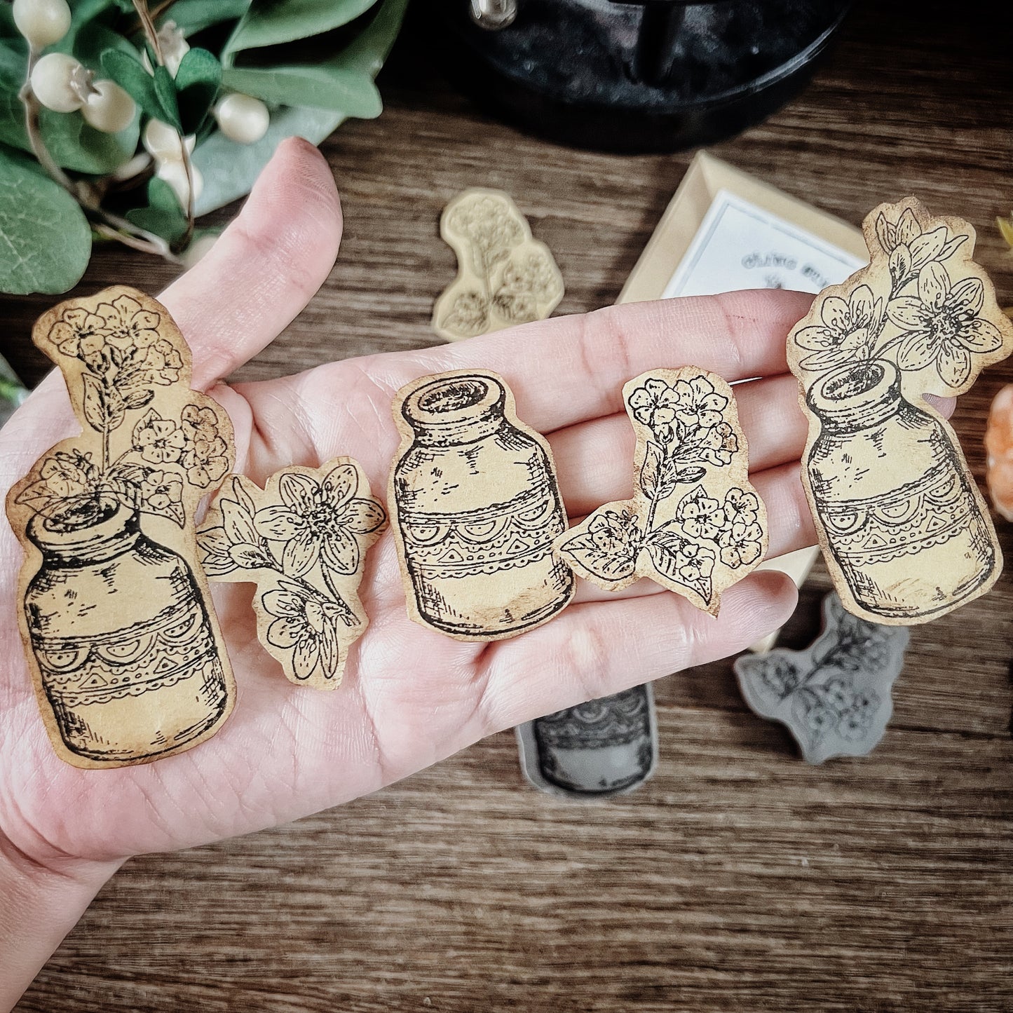 Your Creative Studio Cling Stamp flower Bottle Clip CLS 0008
