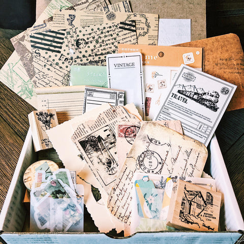 July planner 2020 stationery box - Vintage themed - YourCreativeStudio